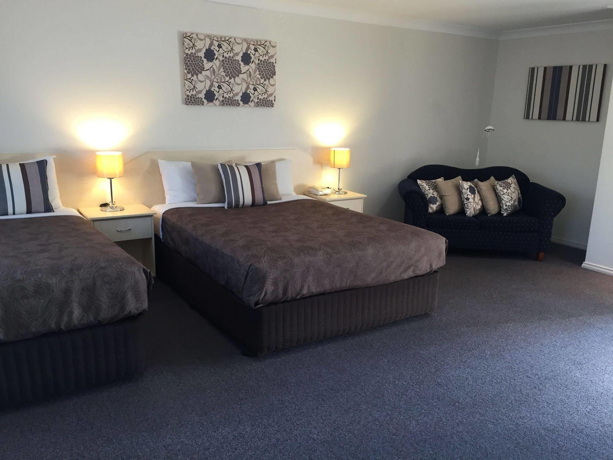 Tuckerbox Motor Inn Gundagai Εξωτερικό φωτογραφία