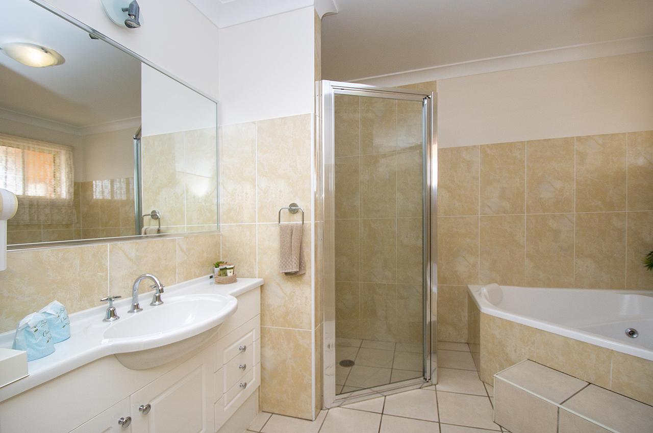 Tuckerbox Motor Inn Gundagai Εξωτερικό φωτογραφία